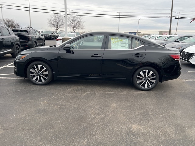 2025 Nissan Sentra SV's photo