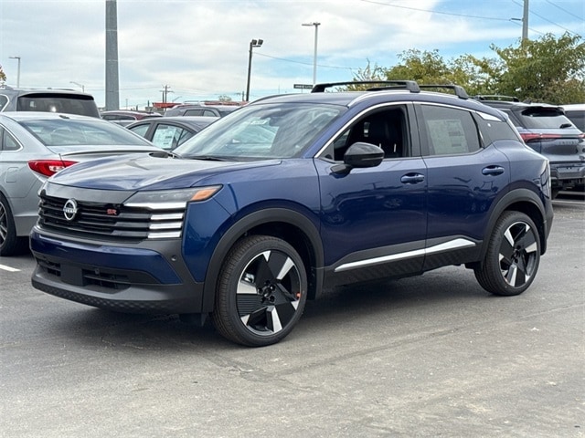 2026 Nissan KICKS SR AWD's photo