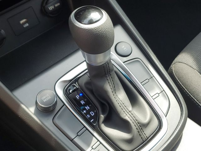 2023 Hyundai Kona SEL - Photo 29
