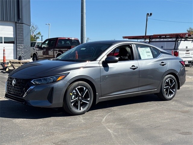 2025 Nissan Sentra SV photo 2