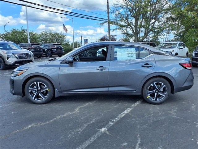2025 Nissan Sentra SV photo 3