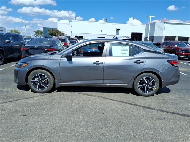 2025 Nissan Sentra SV photo 2