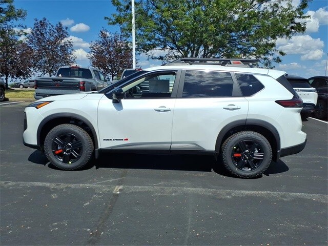 2026 Nissan Rogue SV photo 3