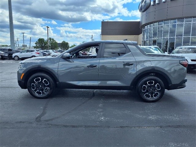 2024 Hyundai Santa Cruz SEL photo 2