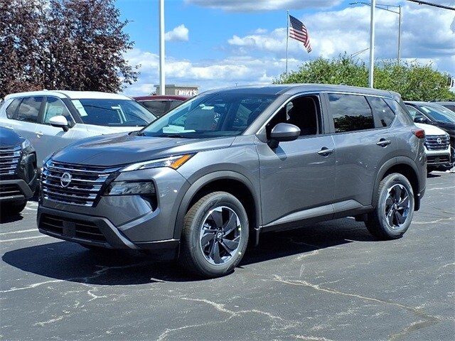 2026 Nissan Rogue SV photo 2