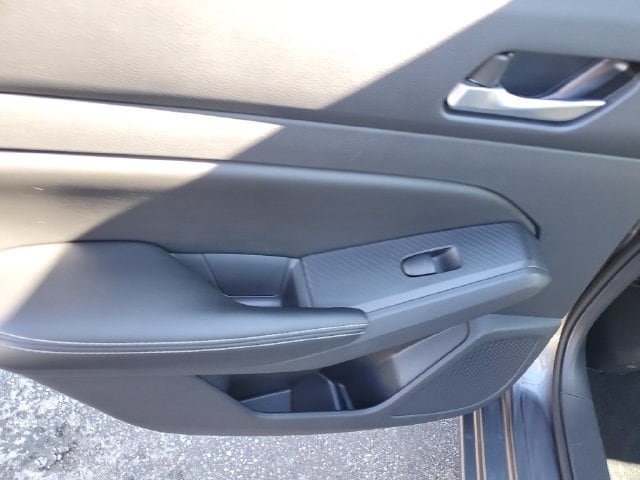 2022 Nissan Altima SV - Photo 17