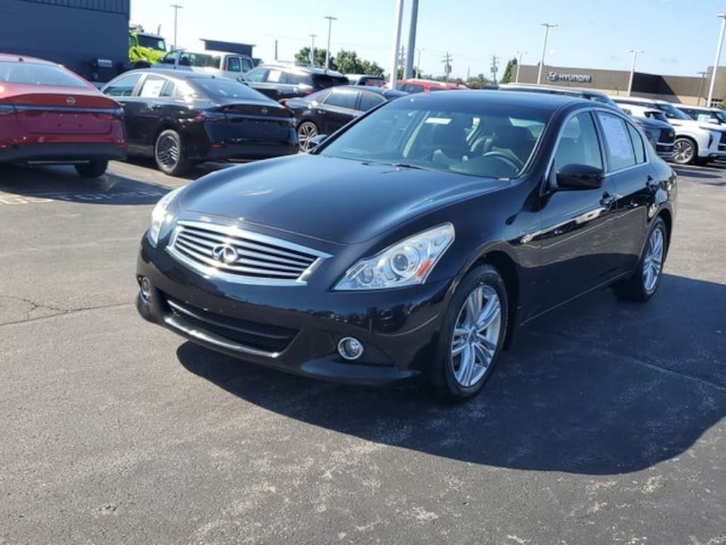 Used 2013 INFINITI G37 X Sedan