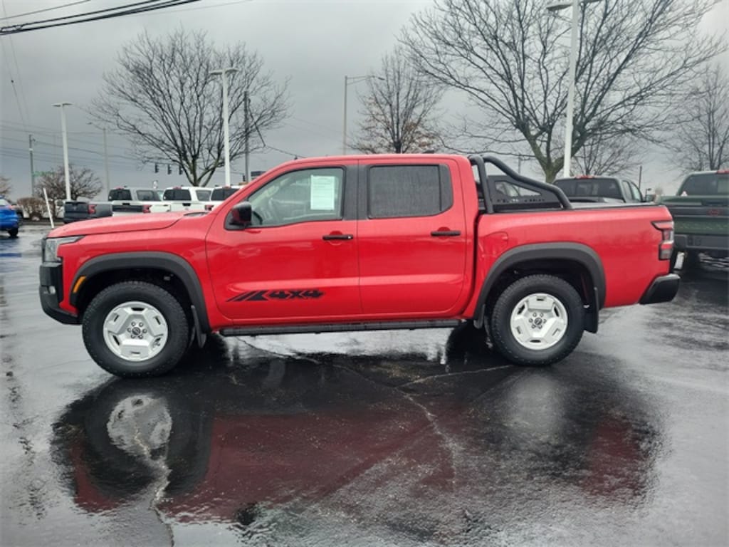 Certified 2024 Nissan Frontier SV Truck