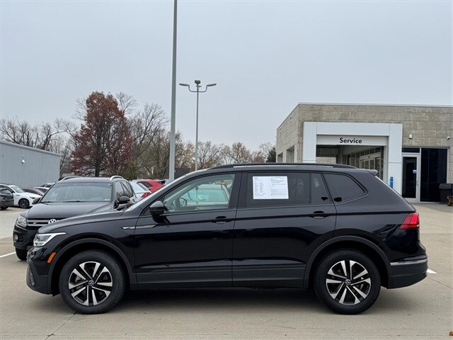 2024 Volkswagen Tiguan S photo 3