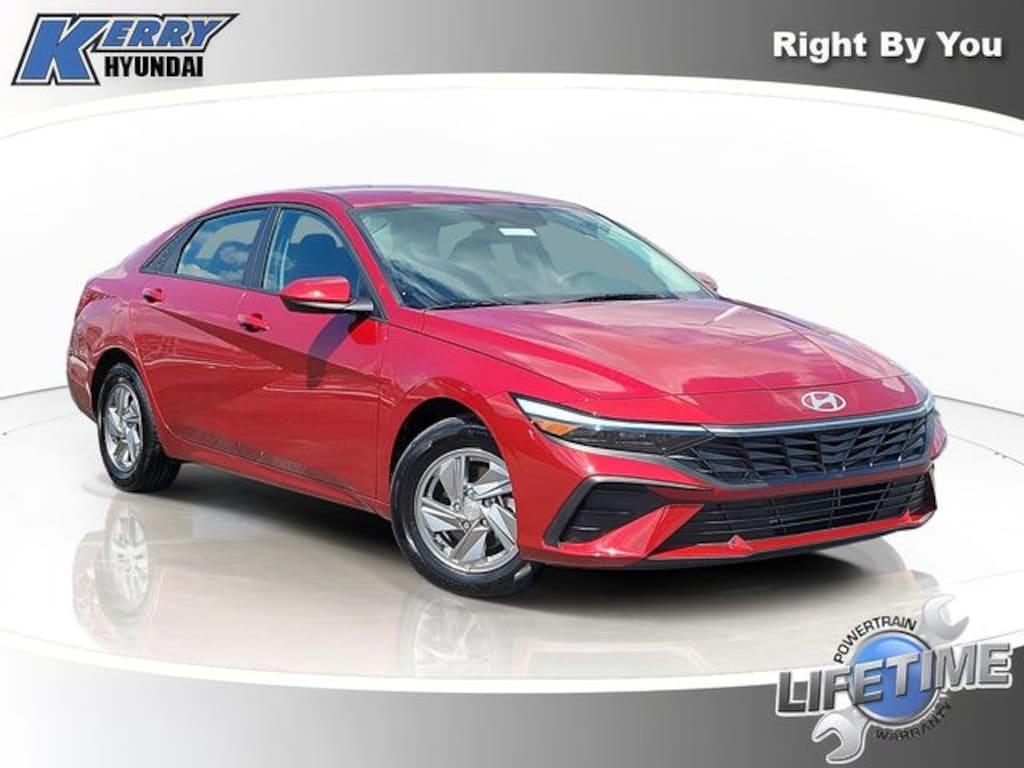 Certified 2025 Hyundai Elantra SE Sedan