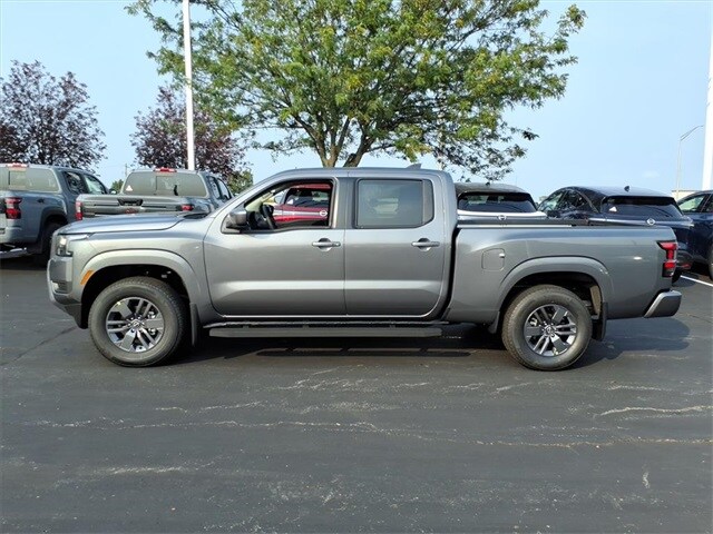 2026 Nissan Frontier SV photo 3