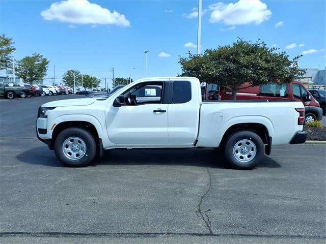 2026 Nissan Frontier S photo 3