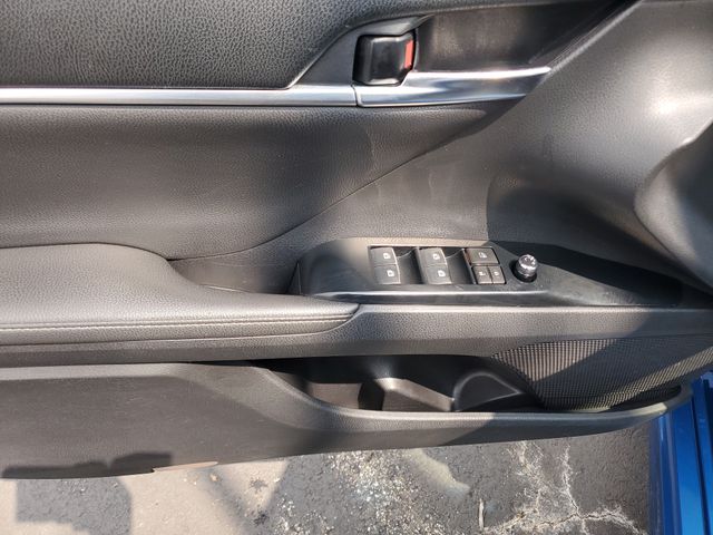 2019 Toyota Camry XSE - Photo 20