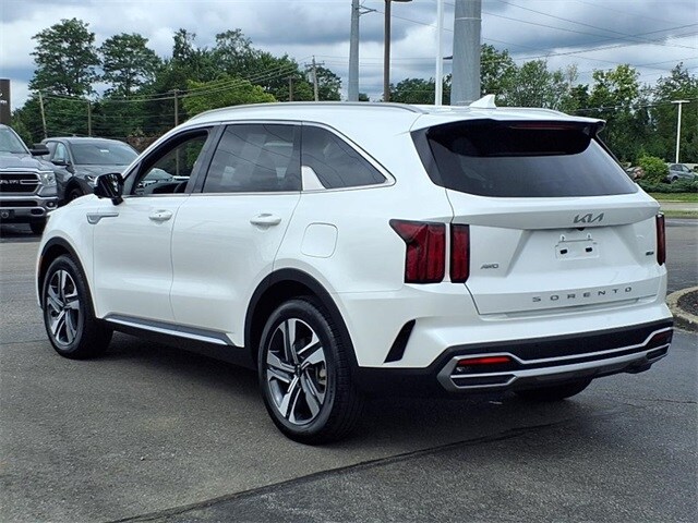 2022 Kia Sorento Plug-In Hybrid SX Prestige photo 2