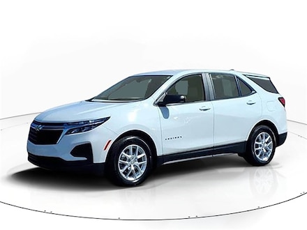 2022 Chevrolet Equinox LS SUV