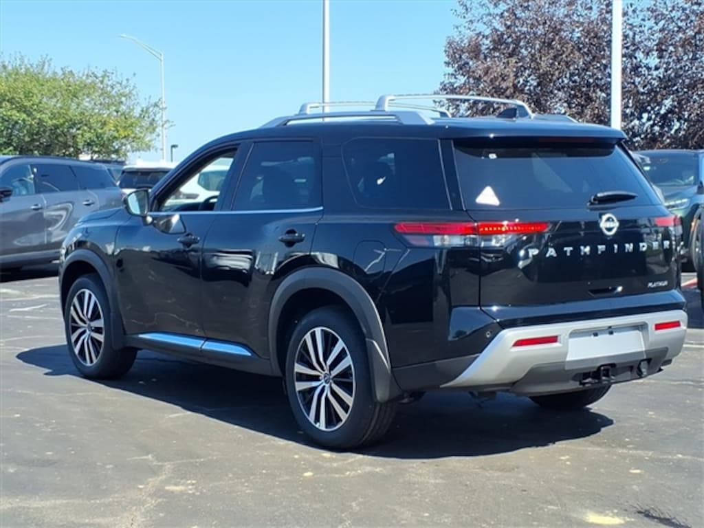 New 2025 Nissan Pathfinder Platinum SUV