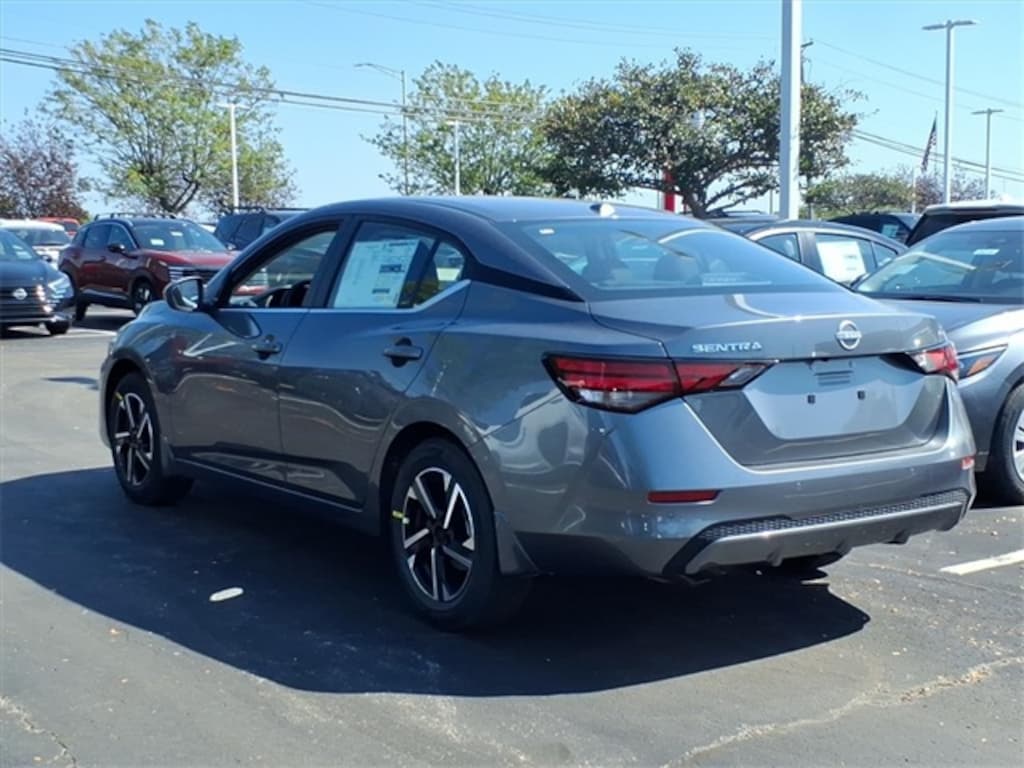 New 2025 Nissan Sentra SV Sedan