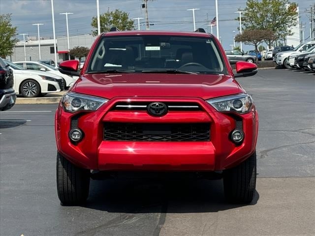 Used 2021 Toyota 4Runner SR5 Premium with VIN JTENU5JR9M5944310 for sale in Florence, KY