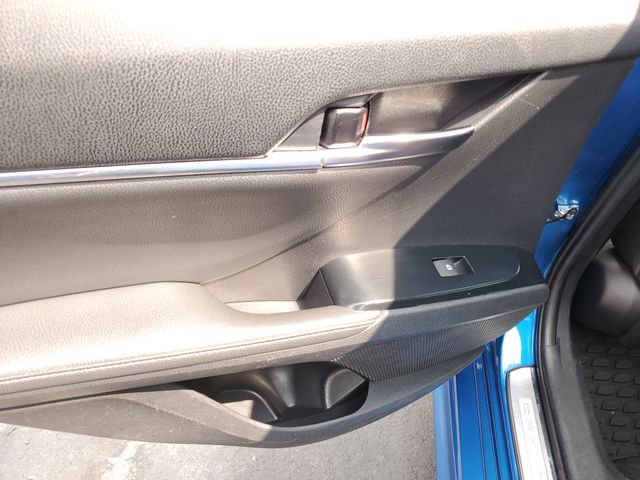 2019 Toyota Camry XSE - Photo 15