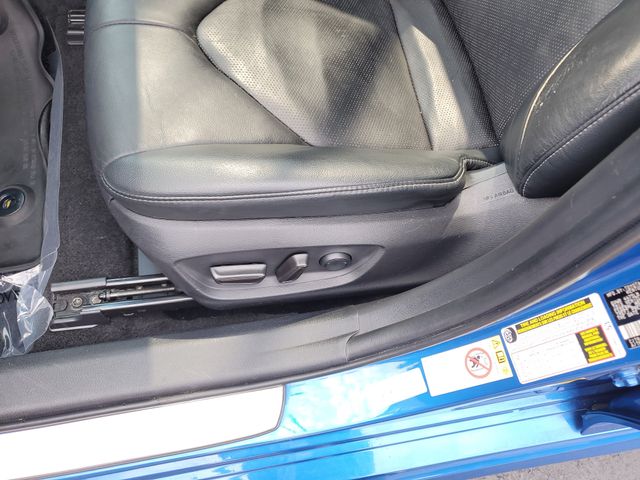 2019 Toyota Camry XSE - Photo 18