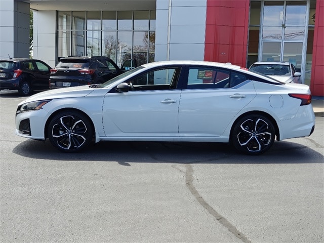 Certified 2024 Nissan Altima SR with VIN 1N4BL4CV5RN312626 for sale in Florence, KY