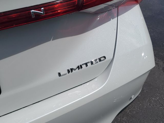 2021 Toyota Avalon Limited - Photo 7