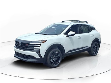 2025 Nissan Kicks SR SUV