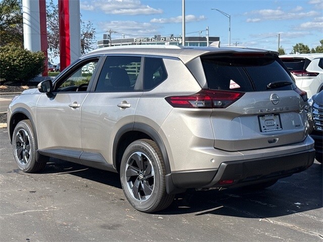 2026 Nissan Rogue SV photo 3