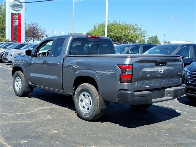 2026 Nissan Frontier S photo 4
