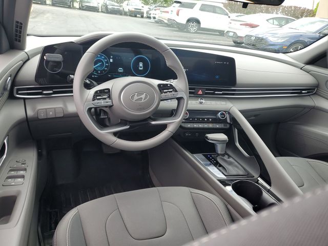 2024 Hyundai Elantra SEL - Photo 9