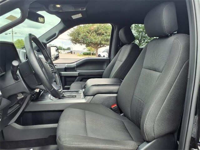 2019 Ford F-150 XLT photo 3