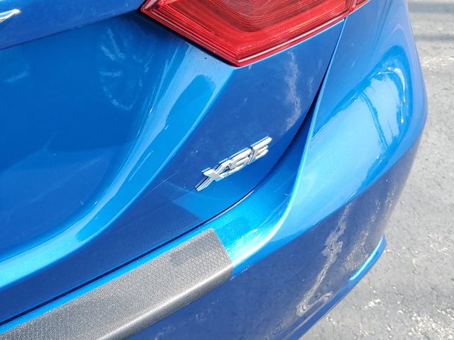 2019 Toyota Camry XSE - Photo 7