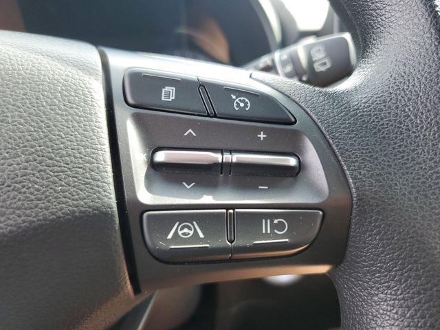 2023 Hyundai Kona SEL - Photo 22