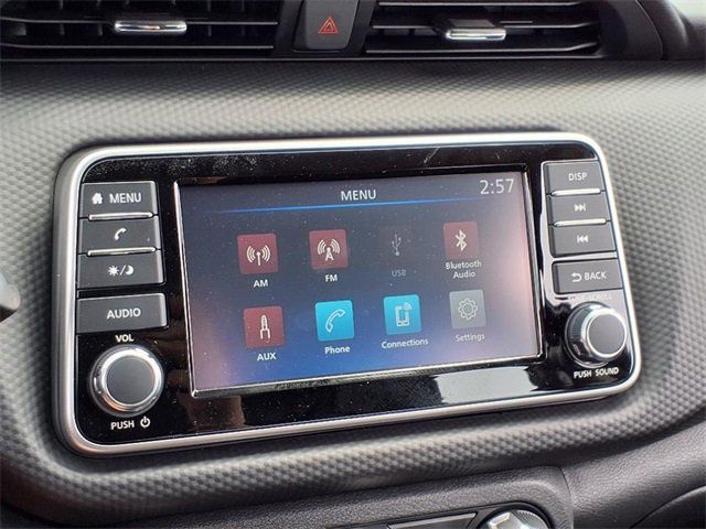 2025 Nissan KICKS PLAY Base - Photo 13