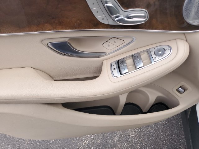 2018 Mercedes-Benz GLC GLC300 - Photo 20