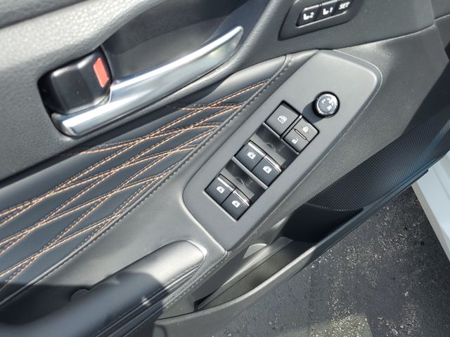 2021 Toyota Avalon Limited - Photo 21