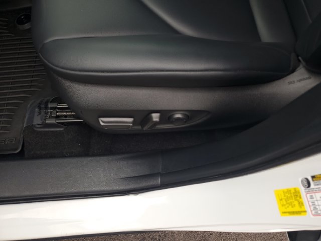 2024 Toyota Highlander XLE - Photo 18