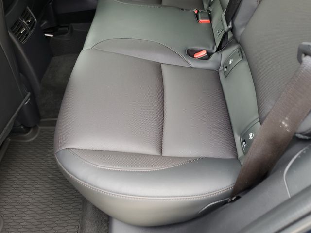 2024 Mazda CX-30 Premium - Photo 16