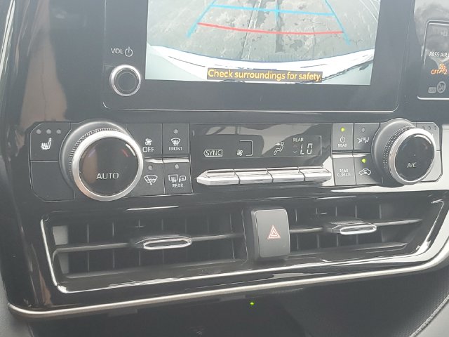 2024 Toyota Highlander XLE - Photo 27