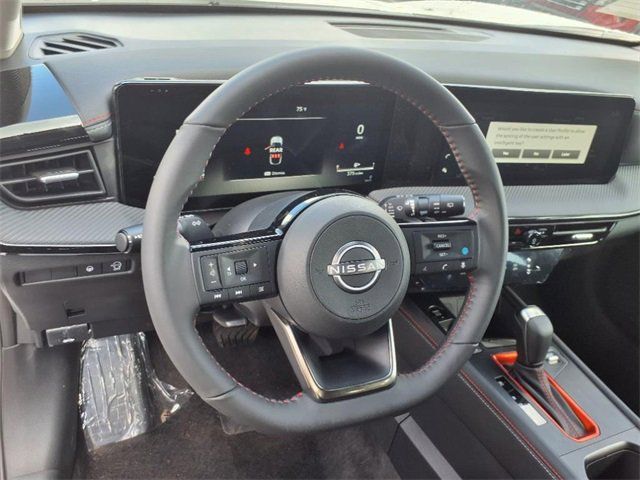 2025 Nissan Kicks SR - Photo 11