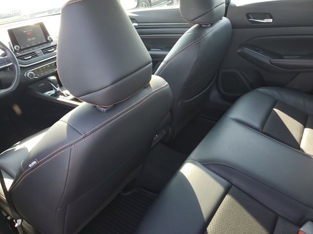 2022 Nissan Altima SR - Photo 14