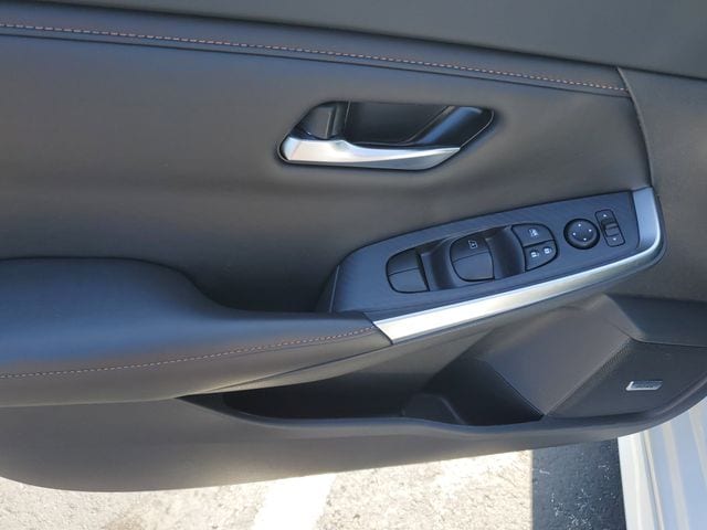 2023 Nissan Sentra SR - Photo 20
