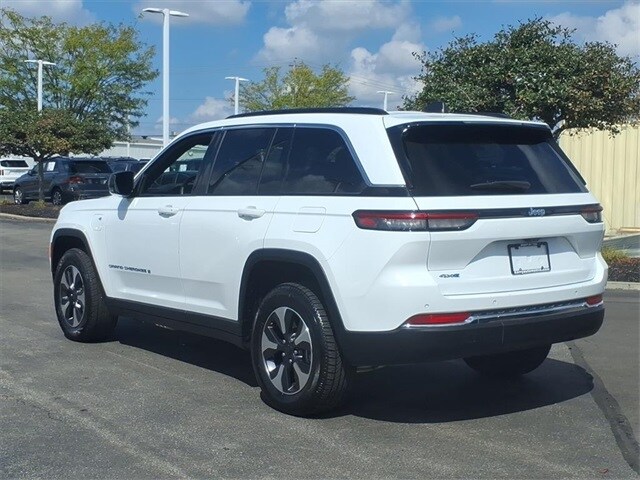 2024 Jeep Grand Cherokee Limited 4xe photo 3