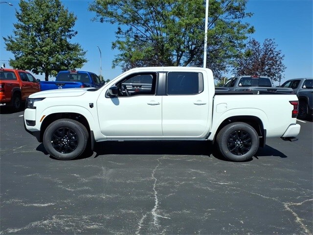 2026 Nissan Frontier SV photo 3
