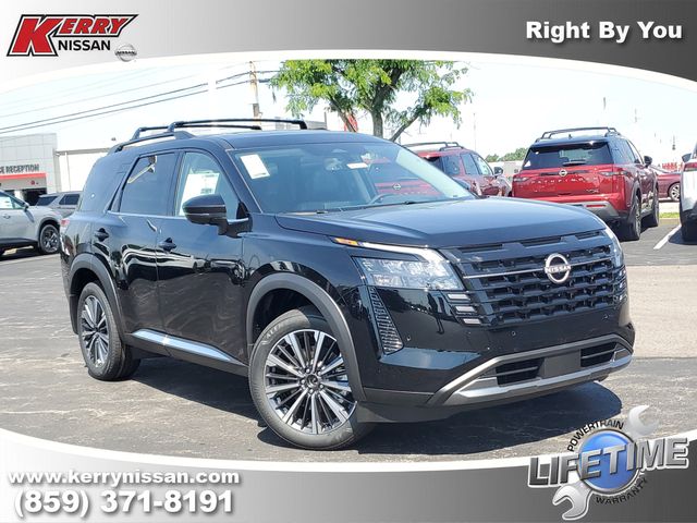 2026 Nissan Pathfinder Platinum 4WD's photo