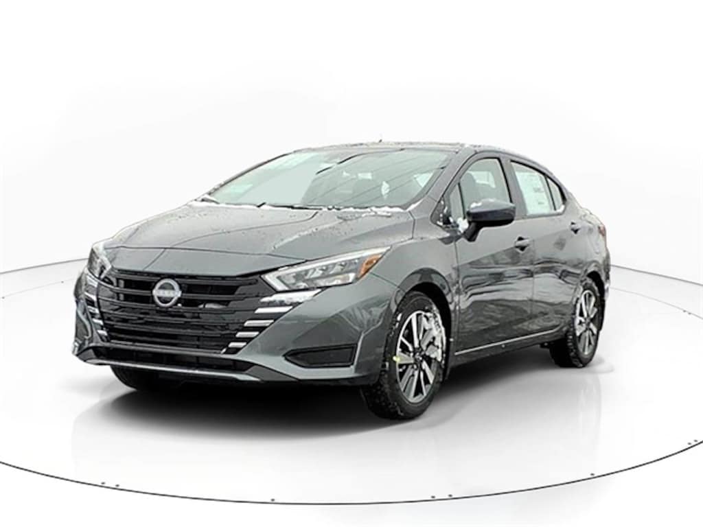 New 2025 Nissan Versa 1.6 SV Sedan