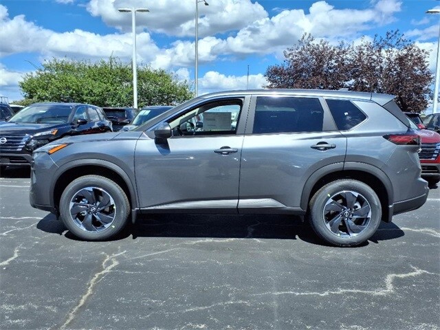 2026 Nissan Rogue SV photo 3