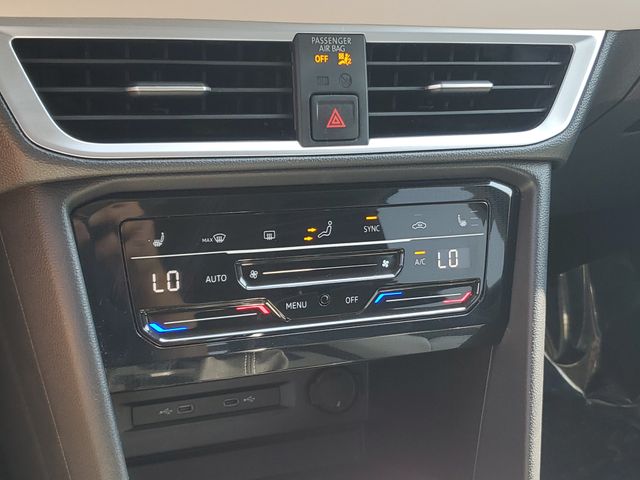 2025 Volkswagen Taos SE - Photo 25
