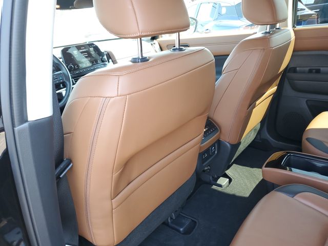 2025 Nissan Pathfinder Platinum - Photo 13