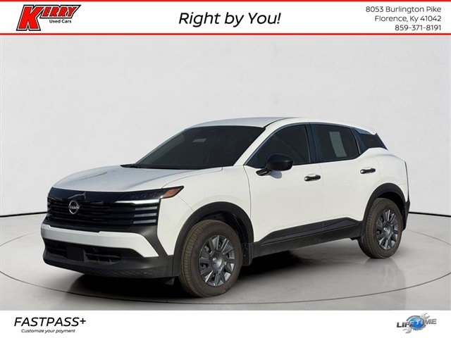 2025 Nissan Kicks S AWD's photo